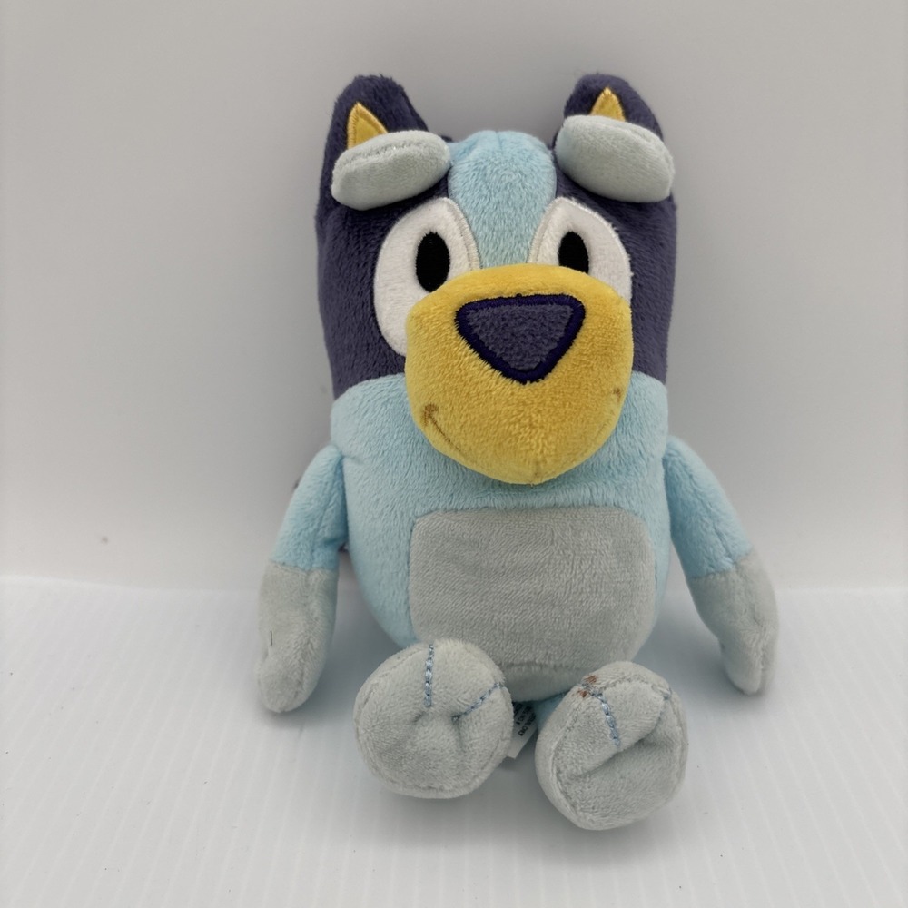2018 Bluey Dog 8" Stuffed Animal Plush Cartoon Toy by Moose Toys